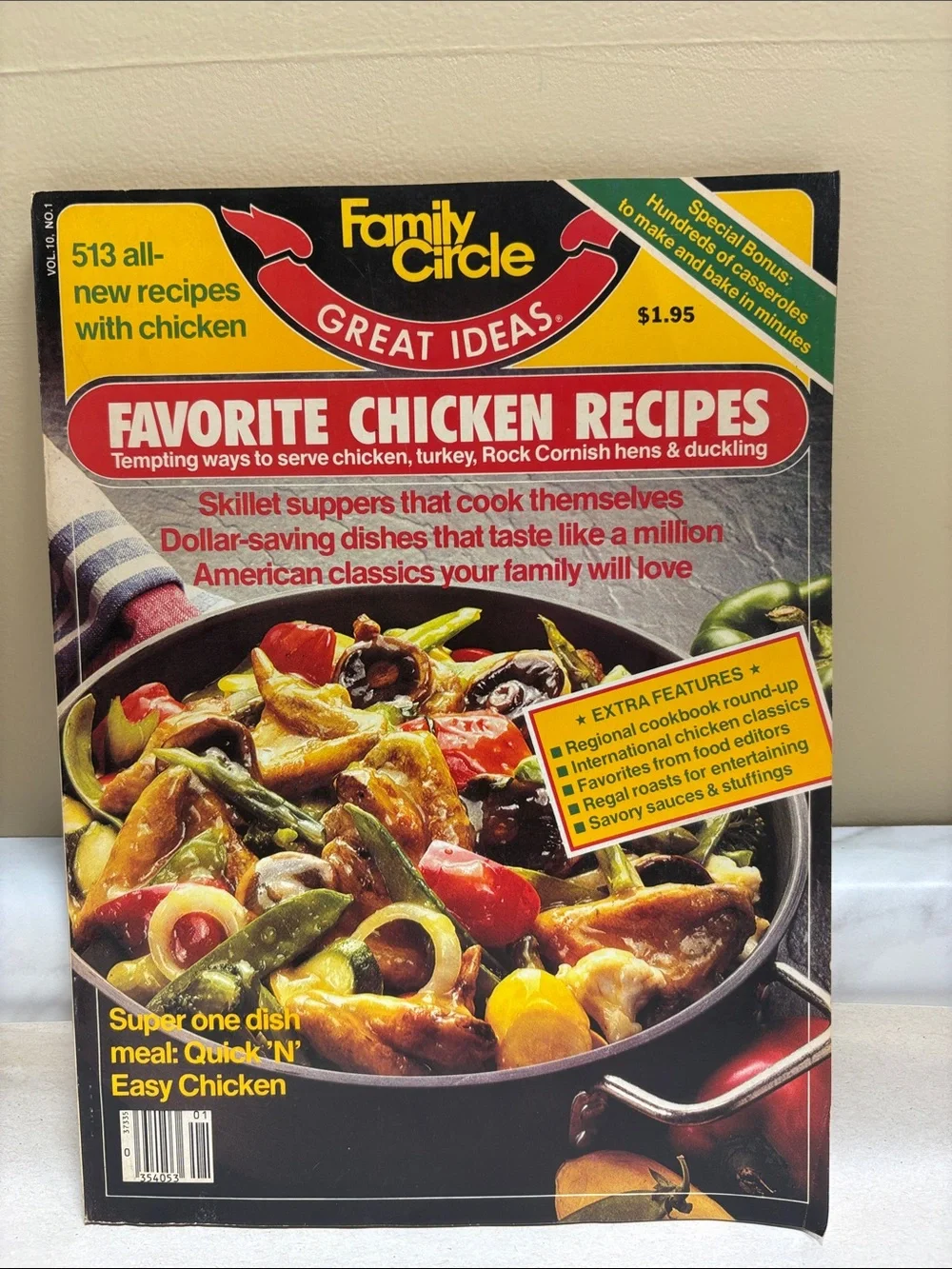 Assorted paperback cooking recipe book/magazine